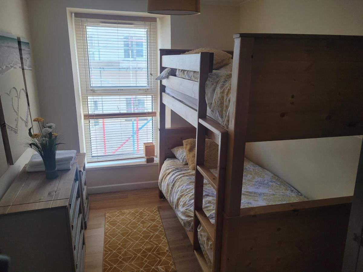 Large 5 Bed Town-Centre Home Close To The Beach, Sleeps 9 Aberystwyth Kültér fotó