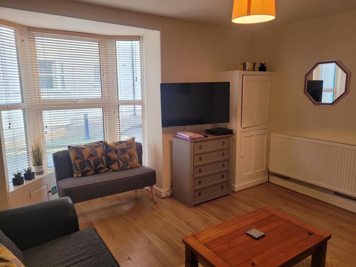 Large 5 Bed Town-Centre Home Close To The Beach, Sleeps 9 Aberystwyth Kültér fotó